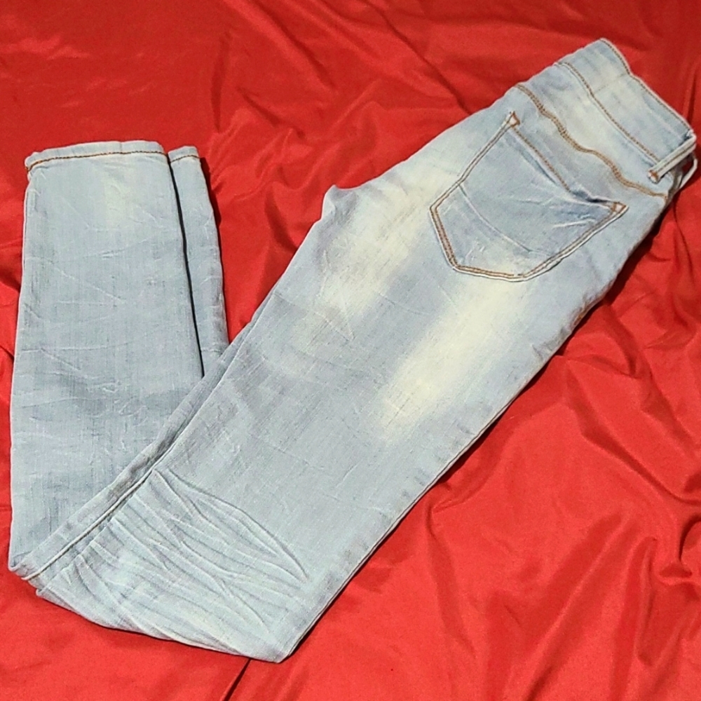 Light blue skinny jeans